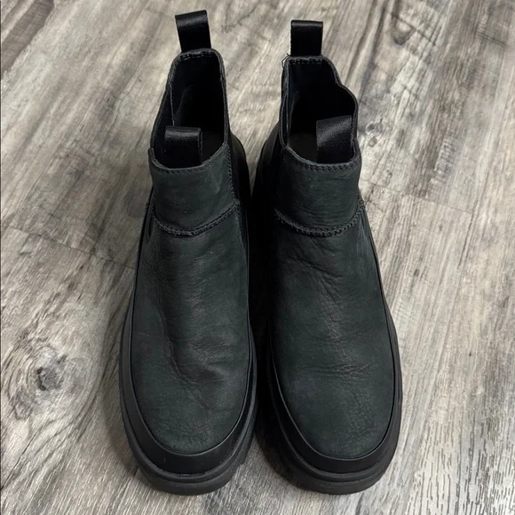 UGG Women's Brisbane Black Platform Chelsea Boots Cabincore Winter Whimsigoth 10 - Picture 3 of 10